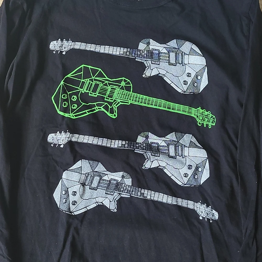 Childrens place black guitar long sleeve XXL/16